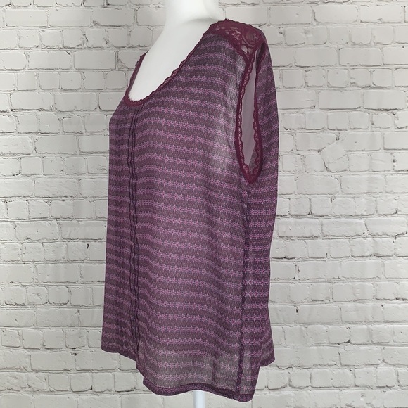 ROUTE 66 Sheer Floral Lace Trim Top Size Large - Picture 3 of 11